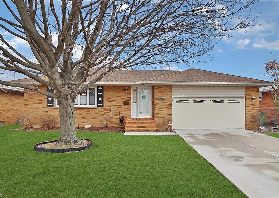 1st image of 791 Walnut Dr