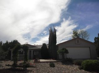 525 Longwood Loop NE, Rio Rancho, NM 87124