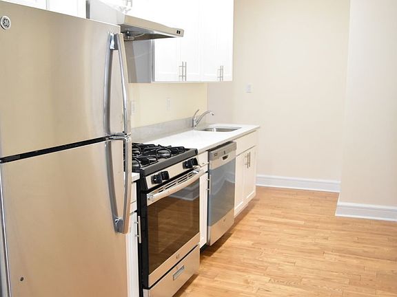 2nd image of 2249 Ocean Ave APT 5G