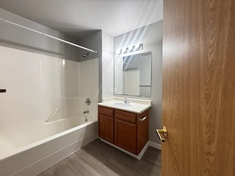 Belleau Woods Apartment Homes — Photo 7