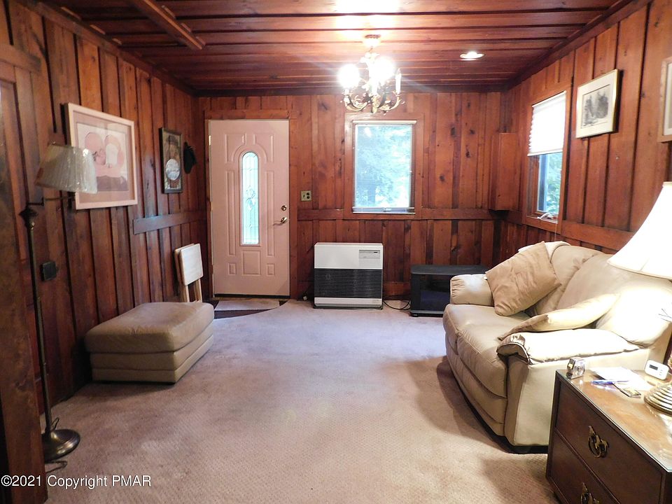 204 Wiscasset Rd, Mount Pocono, PA 18344 Zillow