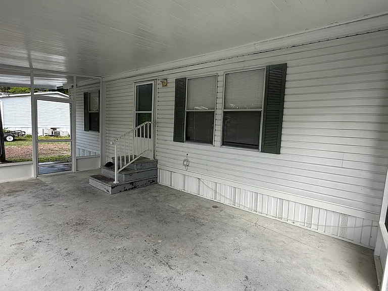 5045 N Dewey Way — Photo 2