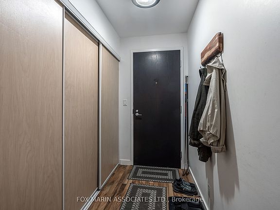 2nd image of 1005 King St W #207