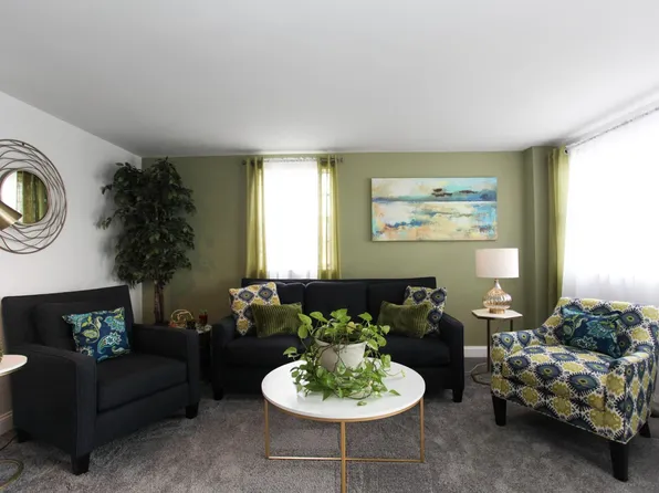 Hollinswood Townhouses, 2200 W Patapsco Ave #3B-1Ba-890Sqft, Baltimore, MD 21230