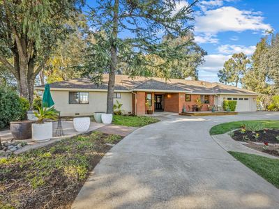 12236 McConnell Ct, San Martin, CA, 95046