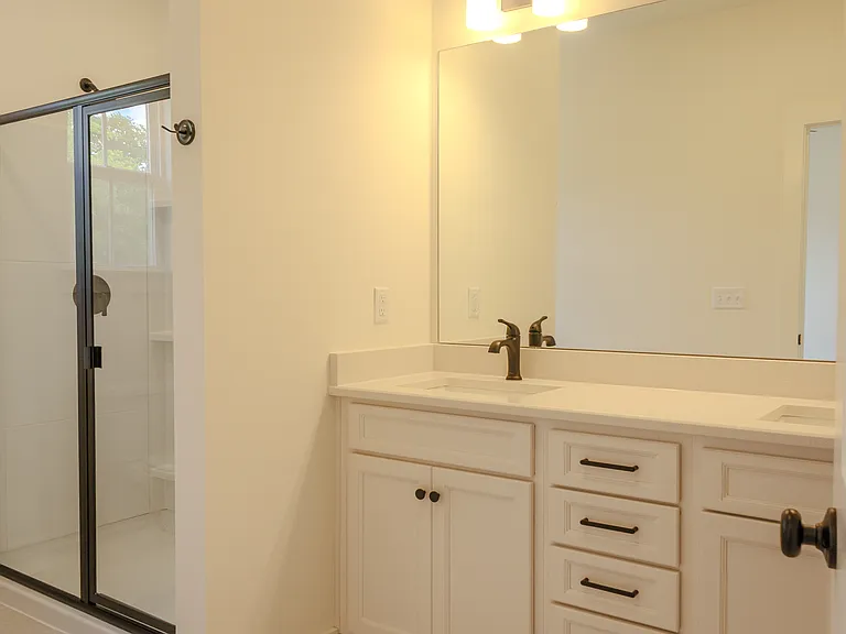 112 Nearwater Pl — Photo 7