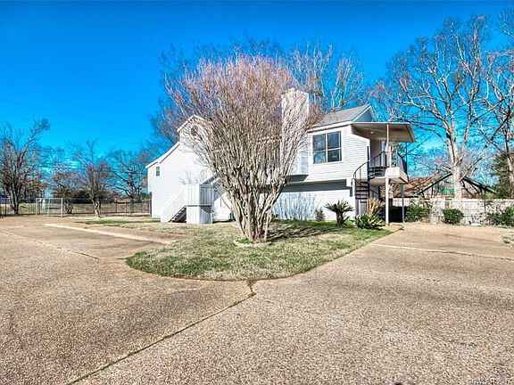 3rd image of 4209 Pioneer Cove St