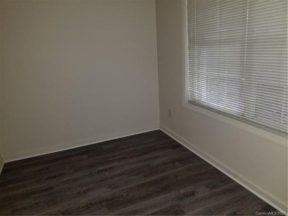 4th image of 6005 Pinebark Ct
