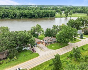 7456 N River Rd, Byron, IL, 61010