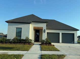4439 Camargue Ave, Baton Rouge, LA 70820