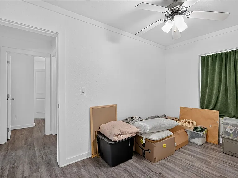 5416 Raymond Stotzer Pkwy — Photo 8