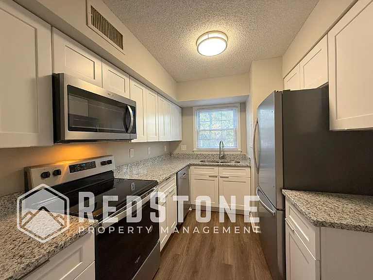 725 S Broad St #C — Photo 7