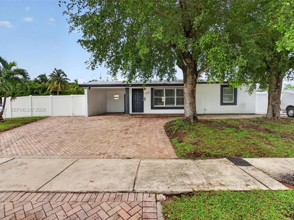 241 NE 45th St, Pompano Beach, FL 33064