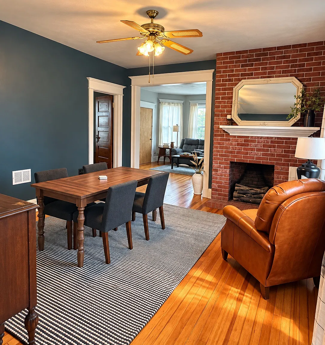 3 bed, 1363 sqft, $2,500 — Photo 3
