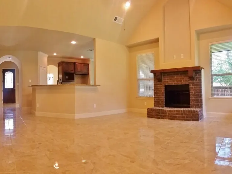 2702 Cartwright St — Photo 15