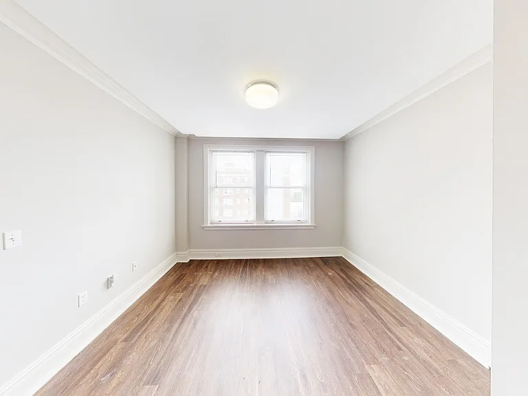 Dining/Living room