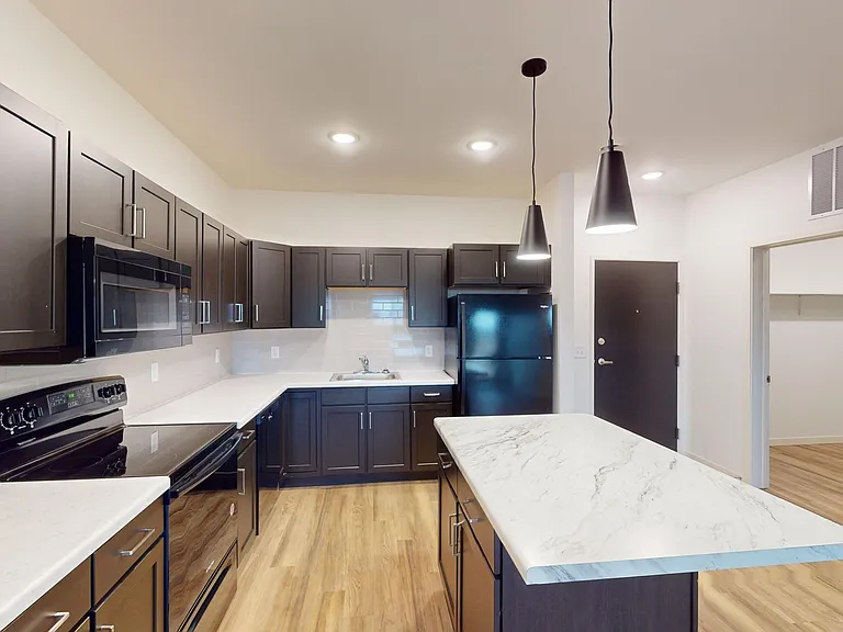 Sage Meadow Apartments & Townhomes — Photo 58