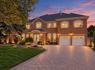 9 Elderwood Dr, Richmond Hill, ON L4B 2W8
