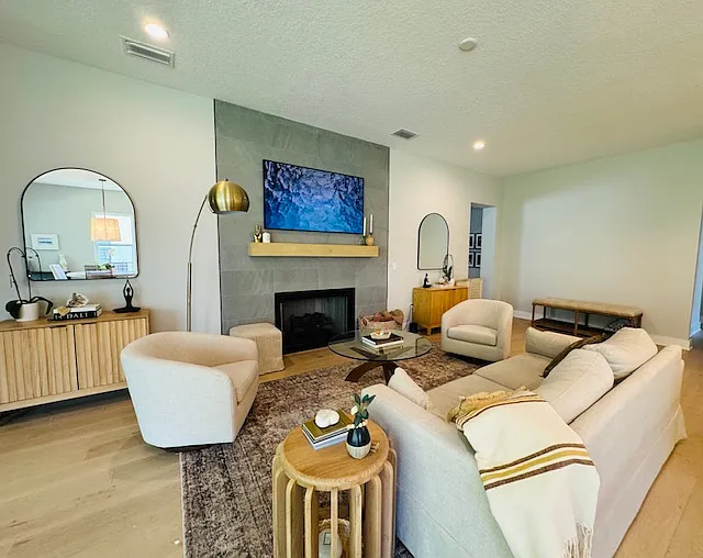 11319 Madelynn Dr — Photo 15