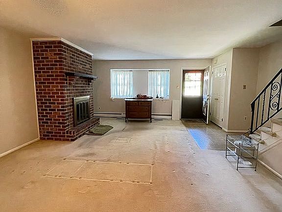 Living Room. Fireplace. 
