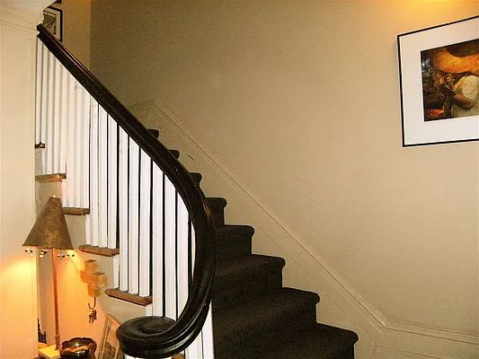 Rented by City Connections Realty | media 20