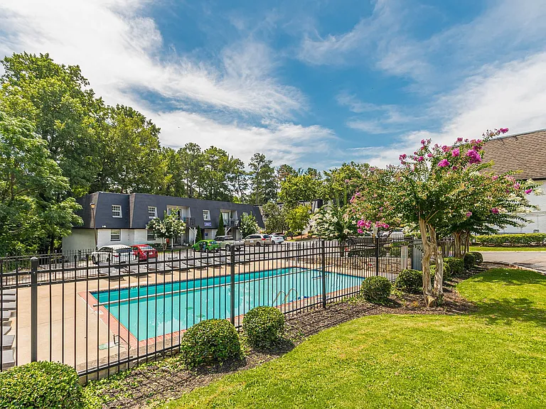Pines at Lawrenceville Apartments — Photo 23
