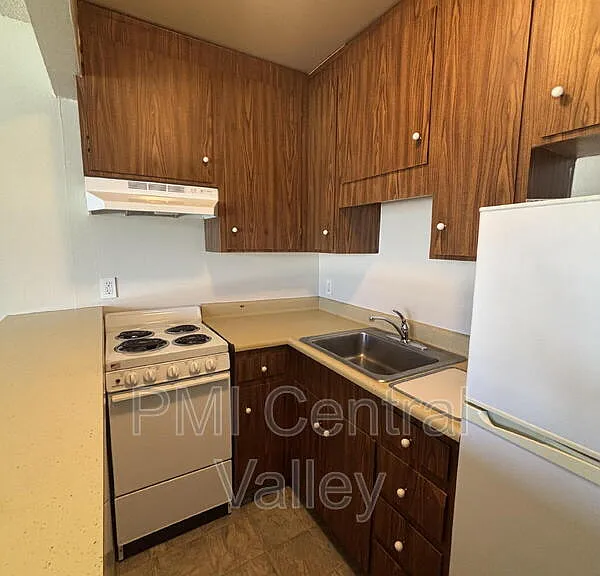3436 Dwight Way #6 — Photo 5