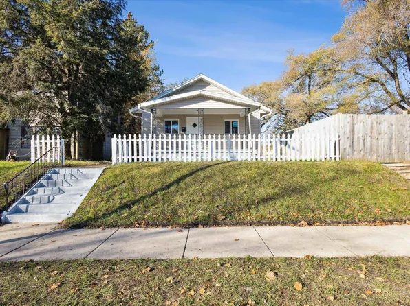 1143 N Meade St, South Bend, IN 46628