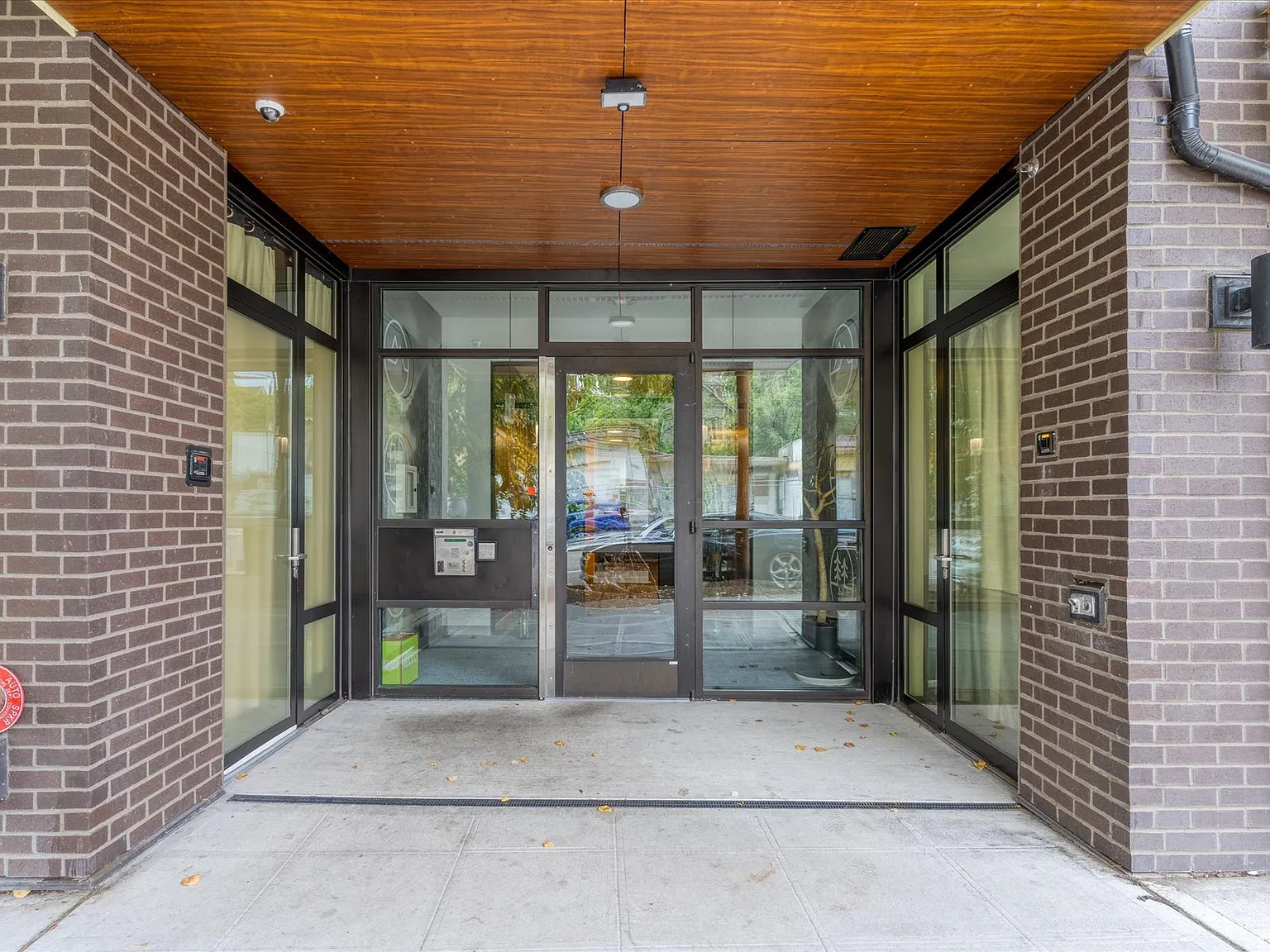 Vista 7011 — Photo 2