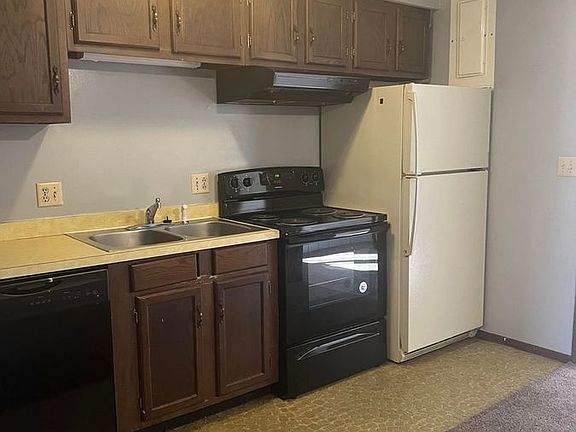 3rd image of 3007 Themis St APT D