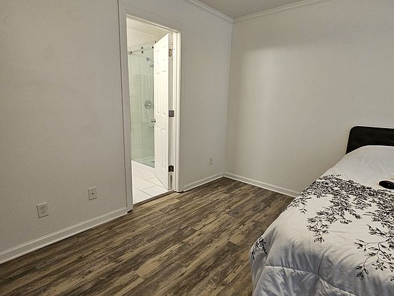 2nd image of 410 E Gaston Ln APT B