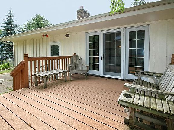 4th image of 797 Newell Dr