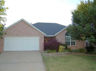 524 Ash St, Lowell, AR 72745