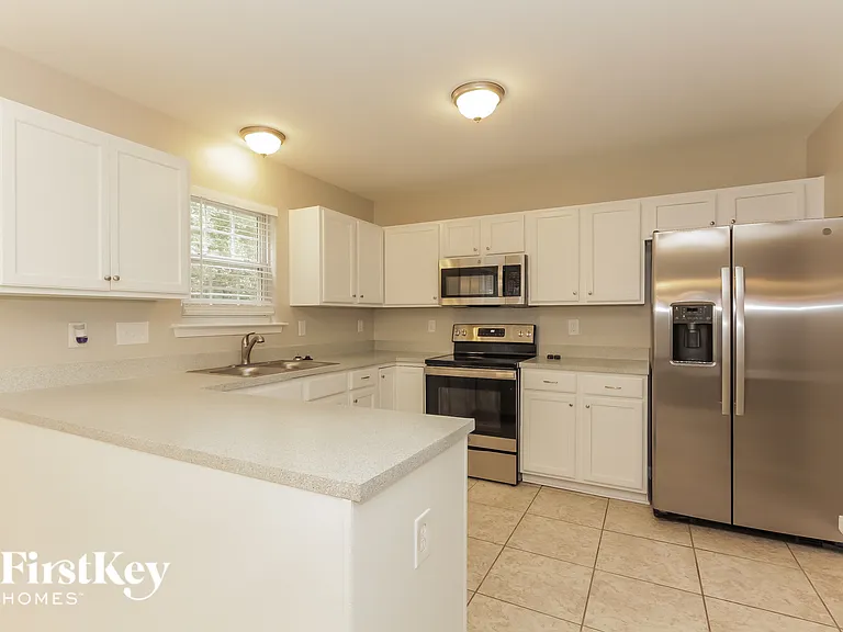 6111 Forest Pond Dr — Photo 6