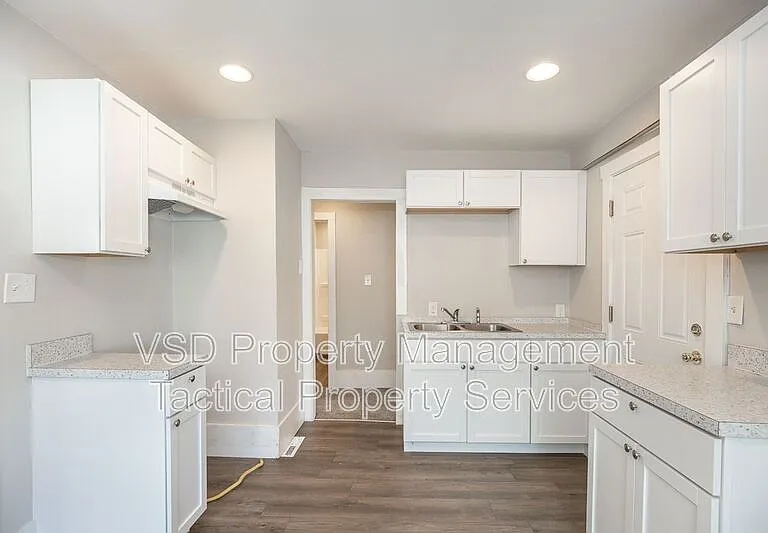 3692 E 147th St #DOWN — Photo 16