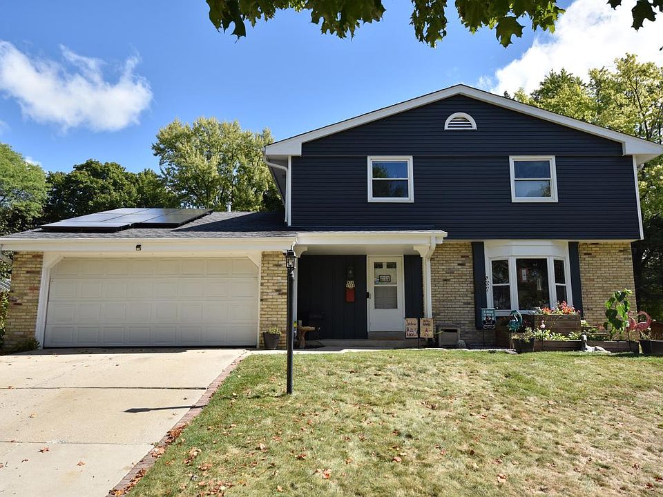1st image of W52N758 Windsor DRIVE