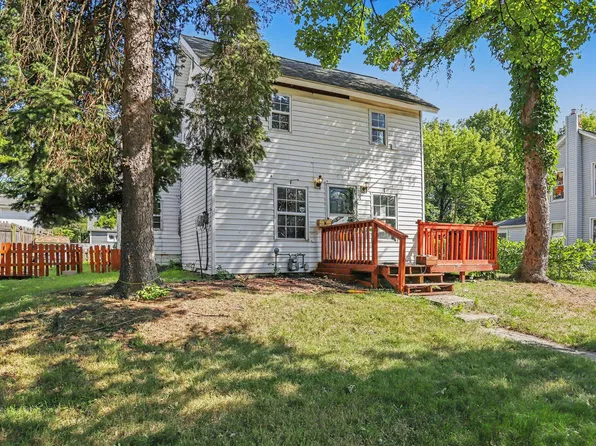 64 Goguac St W, Battle Creek, MI 49015
