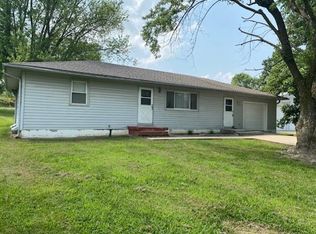 6986 SE Highway 33, Holt, MO 64048