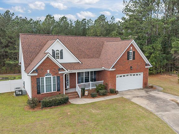 3rd image of 918 Troutman Drive