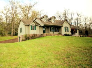 2942 Peonia Rd, Clarkson, KY 42726