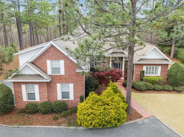 46 Abbottsford Drive, Pinehurst, NC 28374