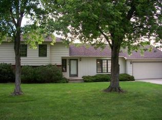 4204 Kay Ave, Grand Island, NE 68803