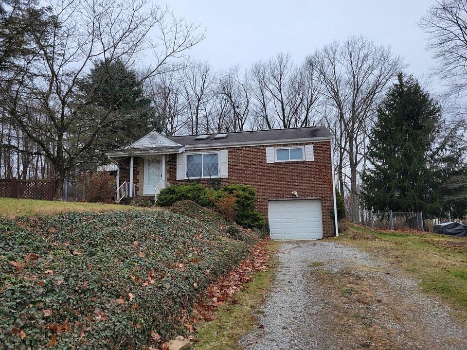 1st image of 137 Rosemont Dr