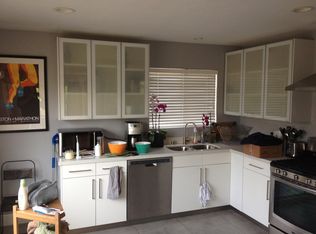 4443 Clayton Ave APT 4, Los Angeles, CA 90027