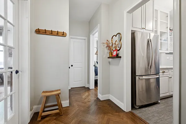 Sold by Douglas Elliman | media 10