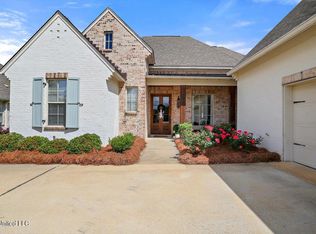 108 Saint Charles Dr, Madison, MS 39110