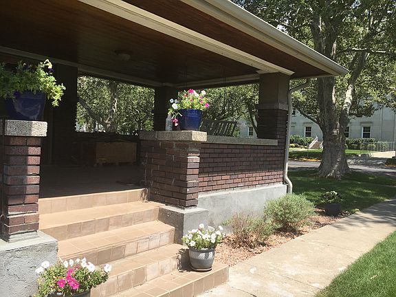 Tiled entry and porch