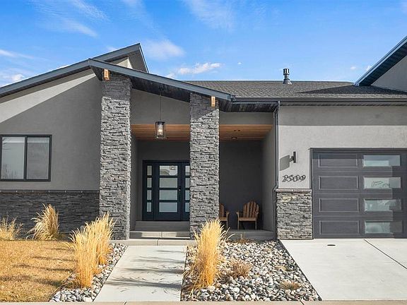 3rd image of 2509 Bear Lake Drive