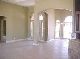 157 Circle Six Dr, Lavernia, TX 78121