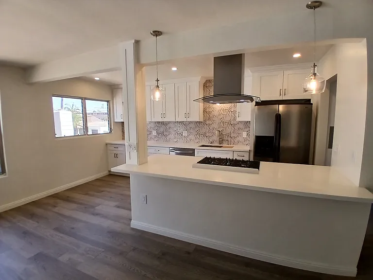 317 Walnut Ave #6 — Photo 10
